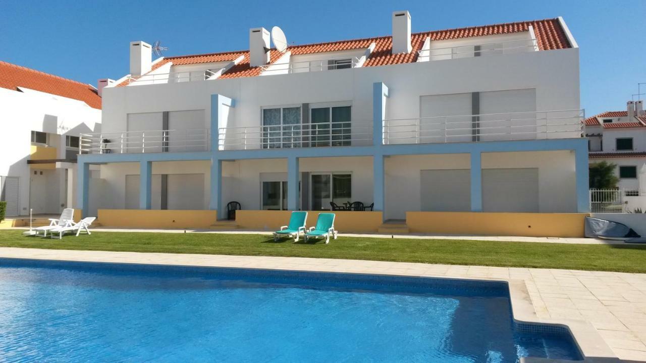 Townhous Praia Da Areia Branca Praia da Lourinha Екстер'єр фото